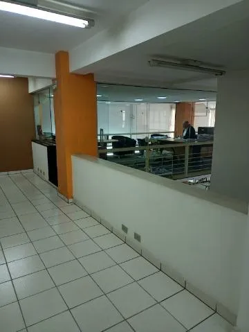 Imagem VENDA DE PRÉDIO COMERCIAL NO CENTRO DE ARUJÁ/SP, OPORTUNIDADE com 300m², em uma das principais avenidas da cidade com recepção e vagas! CONSULTE-NOS.