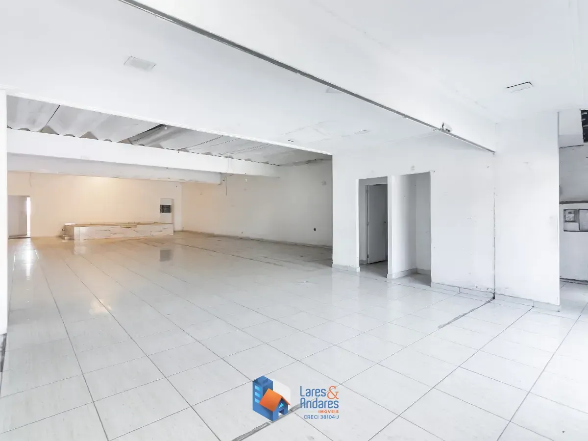 Imagem Casa comercial para venda em Pedreira, 305m²