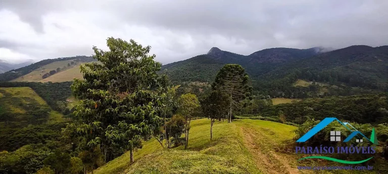 Imagem Terreno Rural em Gonçalves - Uma Experiência Sensorial Inesquecível!
