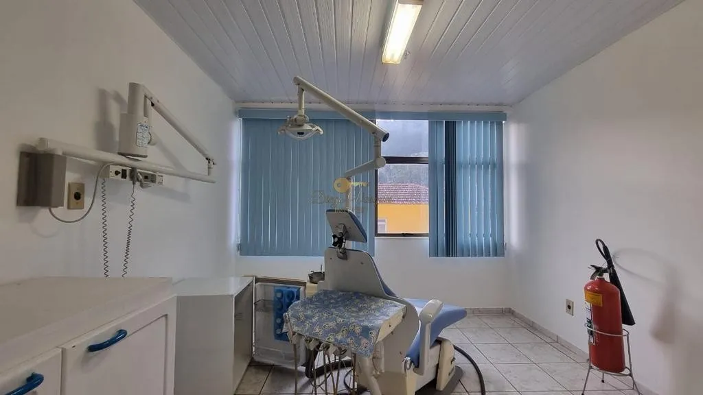 Imagem Sala Comercial para Venda em Teresópolis / RJ no bairro Várzea