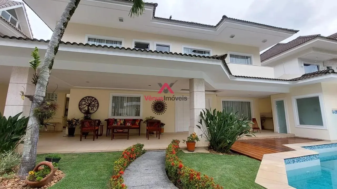 Imagem Casa para Venda, Barra da Tijuca, 4 dormitórios, 4 suítes, 5 banheiros, 2 vagas