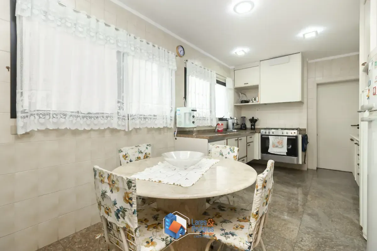 Imagem Apartamento para venda em Santana com 3 quartos, sendo 3 suítes, 230m²