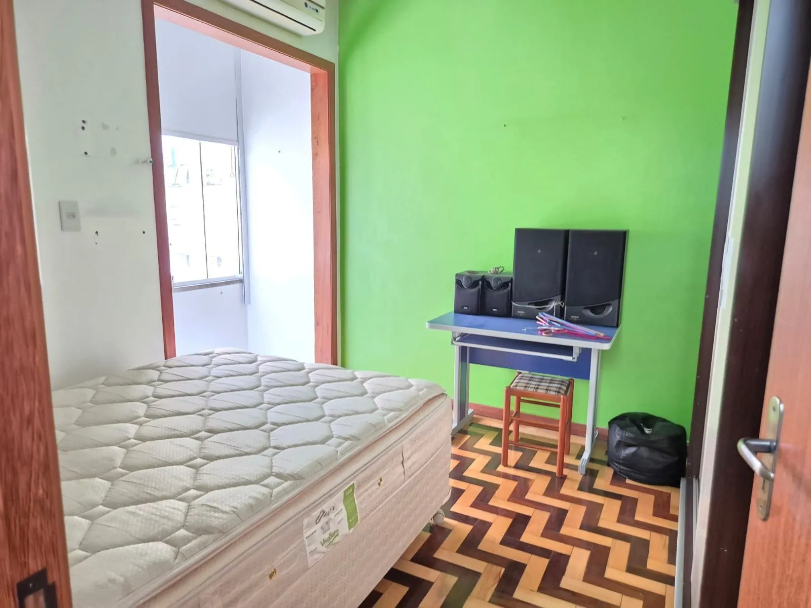 Imagem Três dormitórios no Centro Histórico