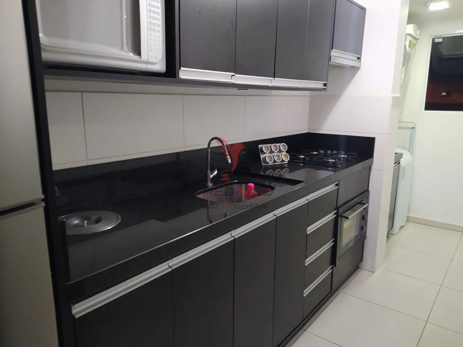 Foto do imóvel Apartamento com 2 Dormitórios sendo uma Suíte e sacada com churrasqueira em Itoupava Norte, Blumenau - SC