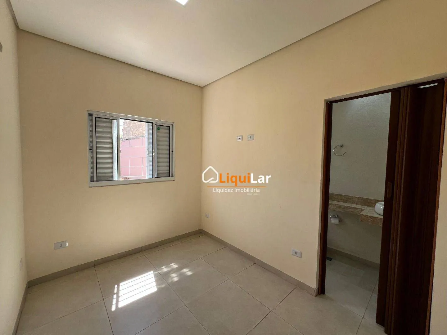 Imagem Casa para Locação na Vila Célia com 3 Suítes, Piscina e Varanda Gourmet.