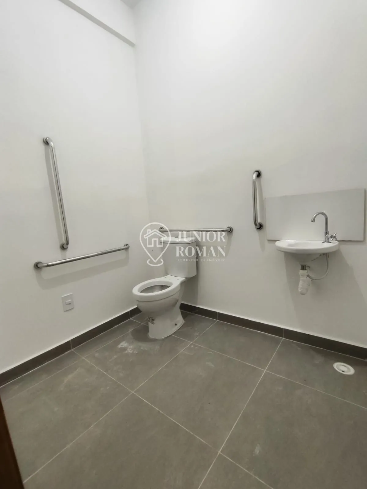 Imagem SALÃO COMERCIAL COM 425M² PARA LOCAÇÃO NO JARDIM DO MAR - SÃO BERNARDO DO CAMPO