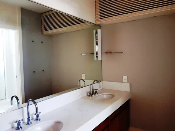 Imagem Cobertura com 5 Quartos à Venda, 680 m² em Icaraí - Niterói