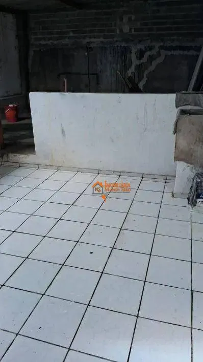 Imagem Sobrado com 3 dormitórios à venda, 181 m² por R$ 470.000,00 - Cidade Jardim Cumbica - Guarulhos/SP
