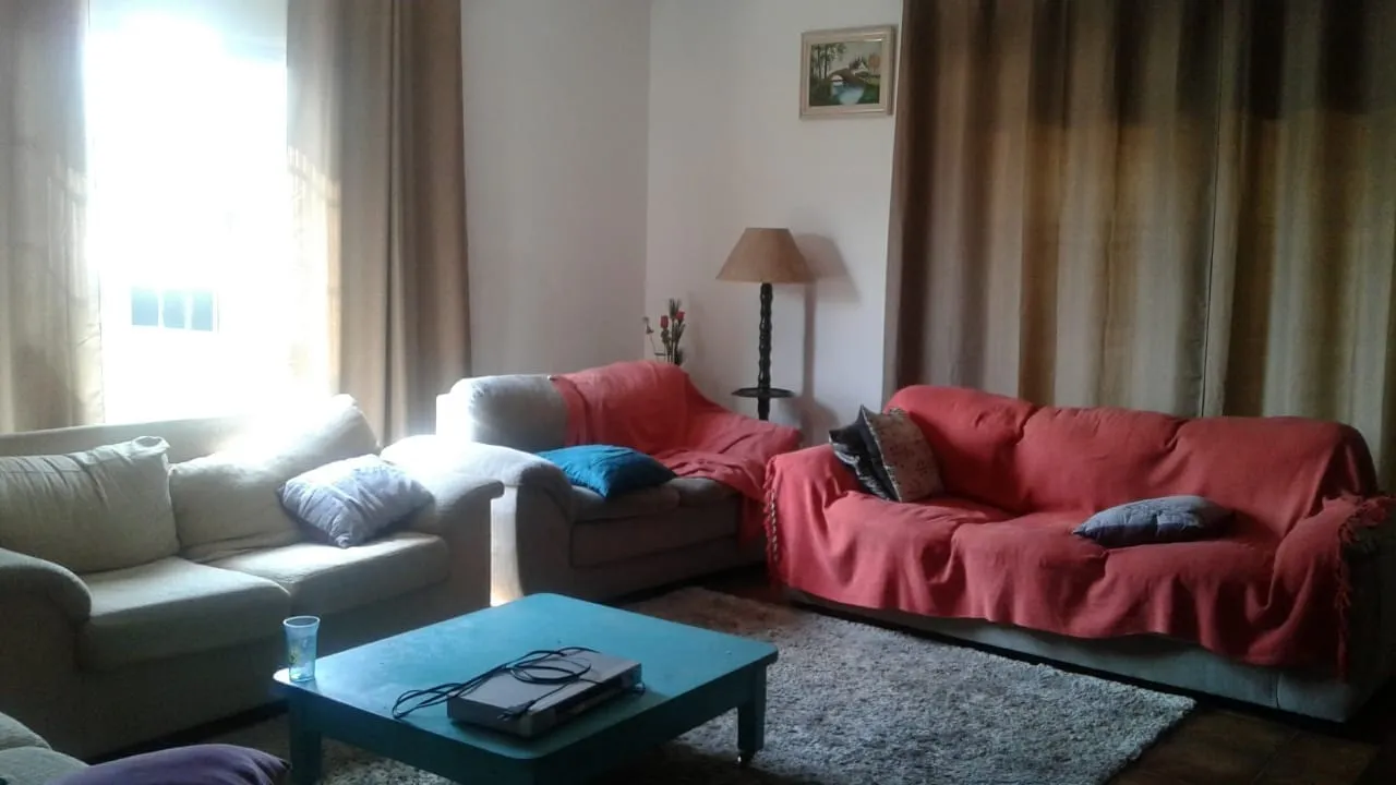 Imagem Comercial à venda 3 Quartos, 1 Suite, 10 Vagas, 664M², São Benedito, Pindamonhangaba - SP