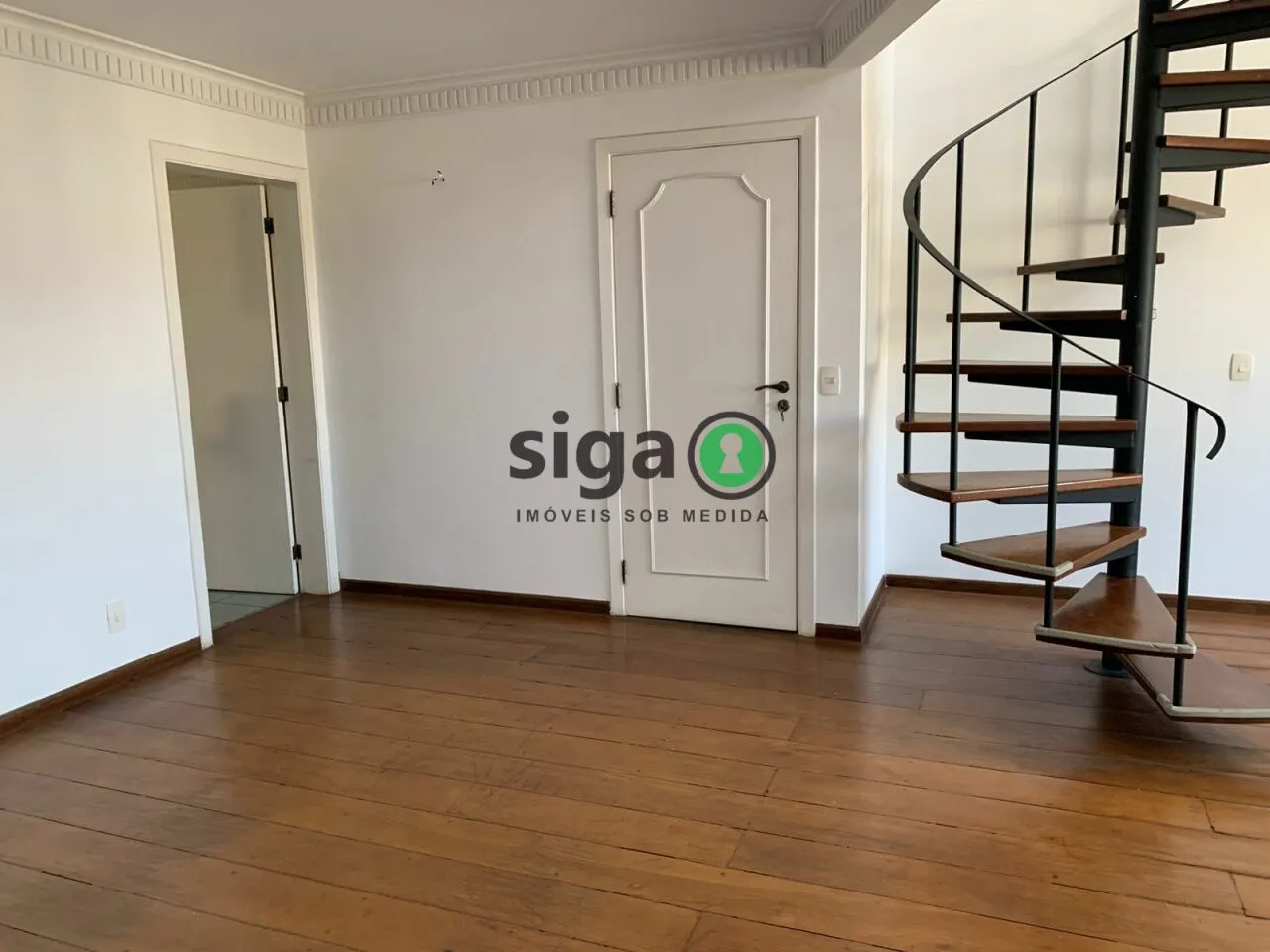Imagem VENDE na Vila Suzana (Região do Morumbi) COBERTURA com 3 quartos, uma suíte, 3 Vagas + Depósito