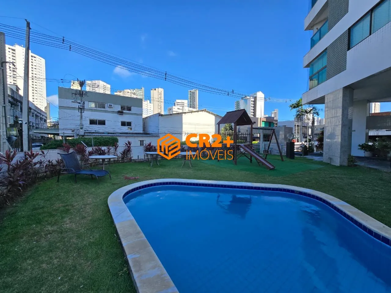 Imagem Vendo Apartamento atrás da Casa dos Frios em Boa Viagem com 102m²