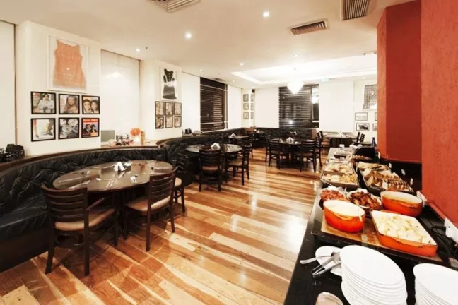 Imagem Flat disponível para venda no Quality Suites Alphaville, com 39m², 1 dormitório e 1 vaga