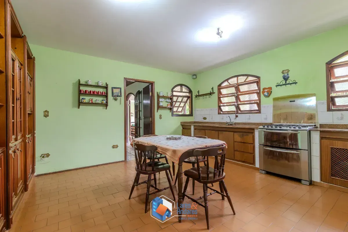 Imagem Casa para venda em Sítio Represa com 5 quartos, sendo 4 suítes, 365m²