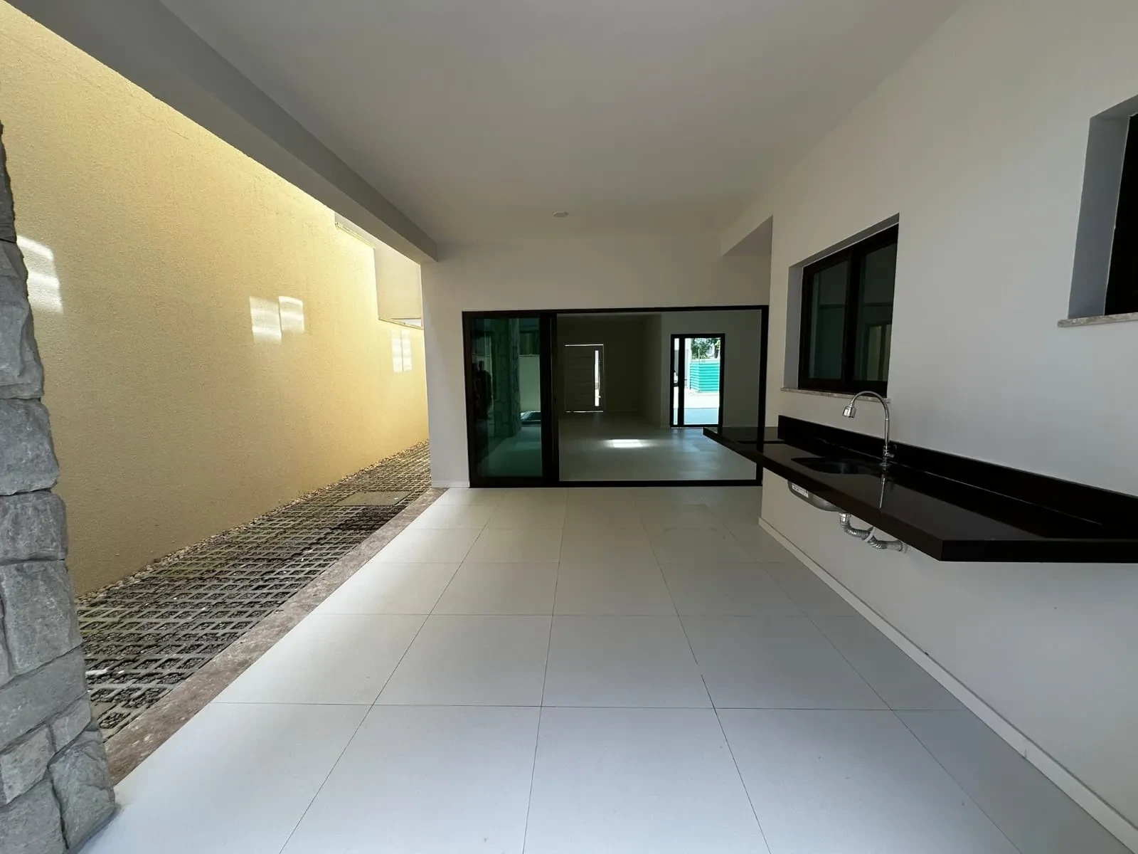 Imagem Casa de Condomínio com 3 Quartos à Venda, 246 m² em Aquiraz - Aquiraz