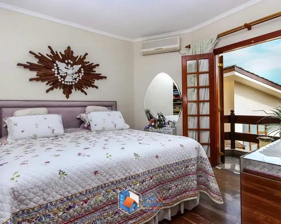 Imagem Casa para venda em City América com 4 quartos, sendo 3 suítes, 345m²