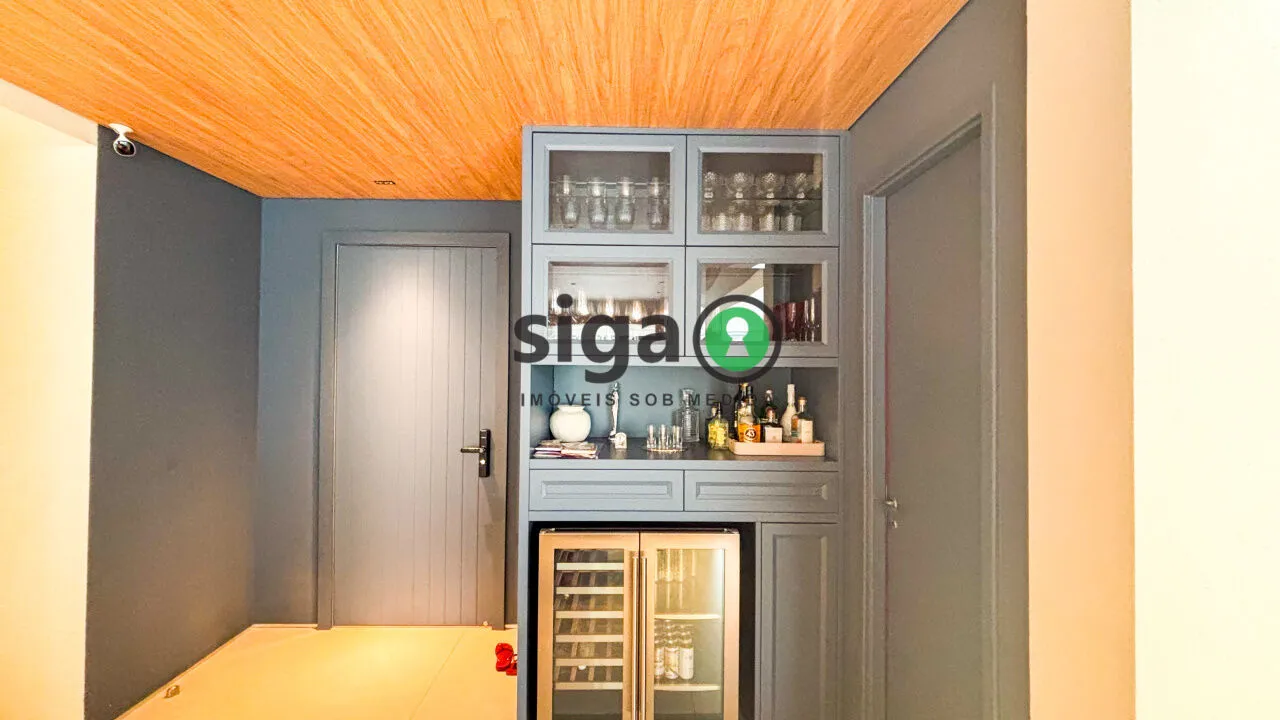 Imagem Apartamento à venda com 171m², 3 suítes e 3 vagas no Morumbi