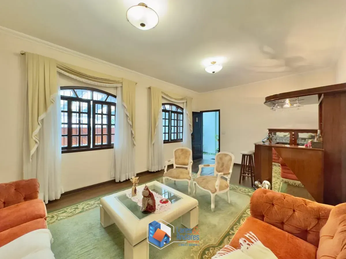 Imagem Sobrado para venda em Vila Constançia com 3 quartos, sendo 1 suíte, 300m²