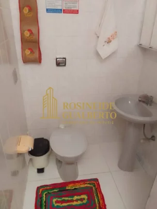 Imagem Sobrado à Venda no Condomínio Martim de Sá