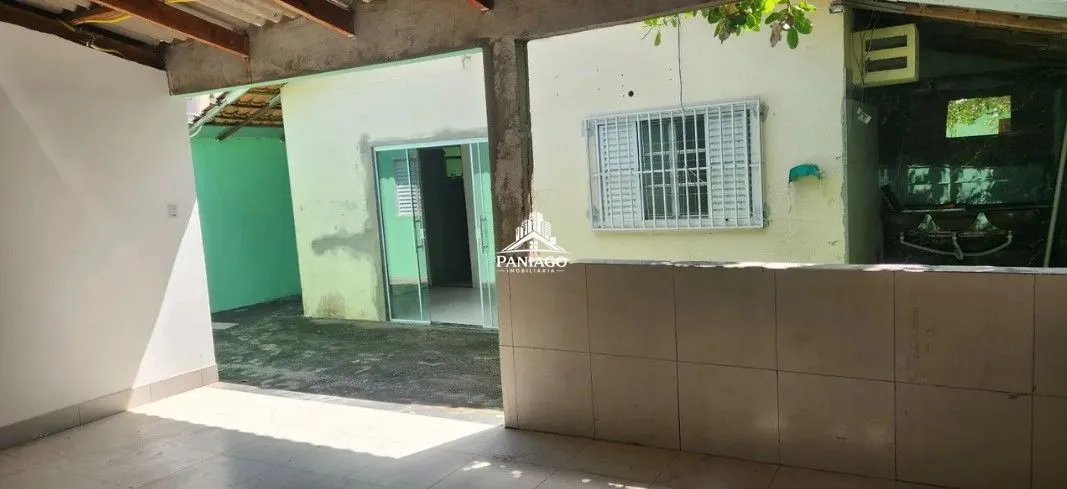 CASA COM 3/4 SANTA TEREZINHA