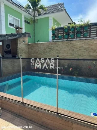 Imagem Imperdível! Casa de frente para o mar no Recreio dos Bandeirantes, Rio de Janeiro - 3 quartos, 3 suítes, 4 banheiros, 2 vagas - 250m²