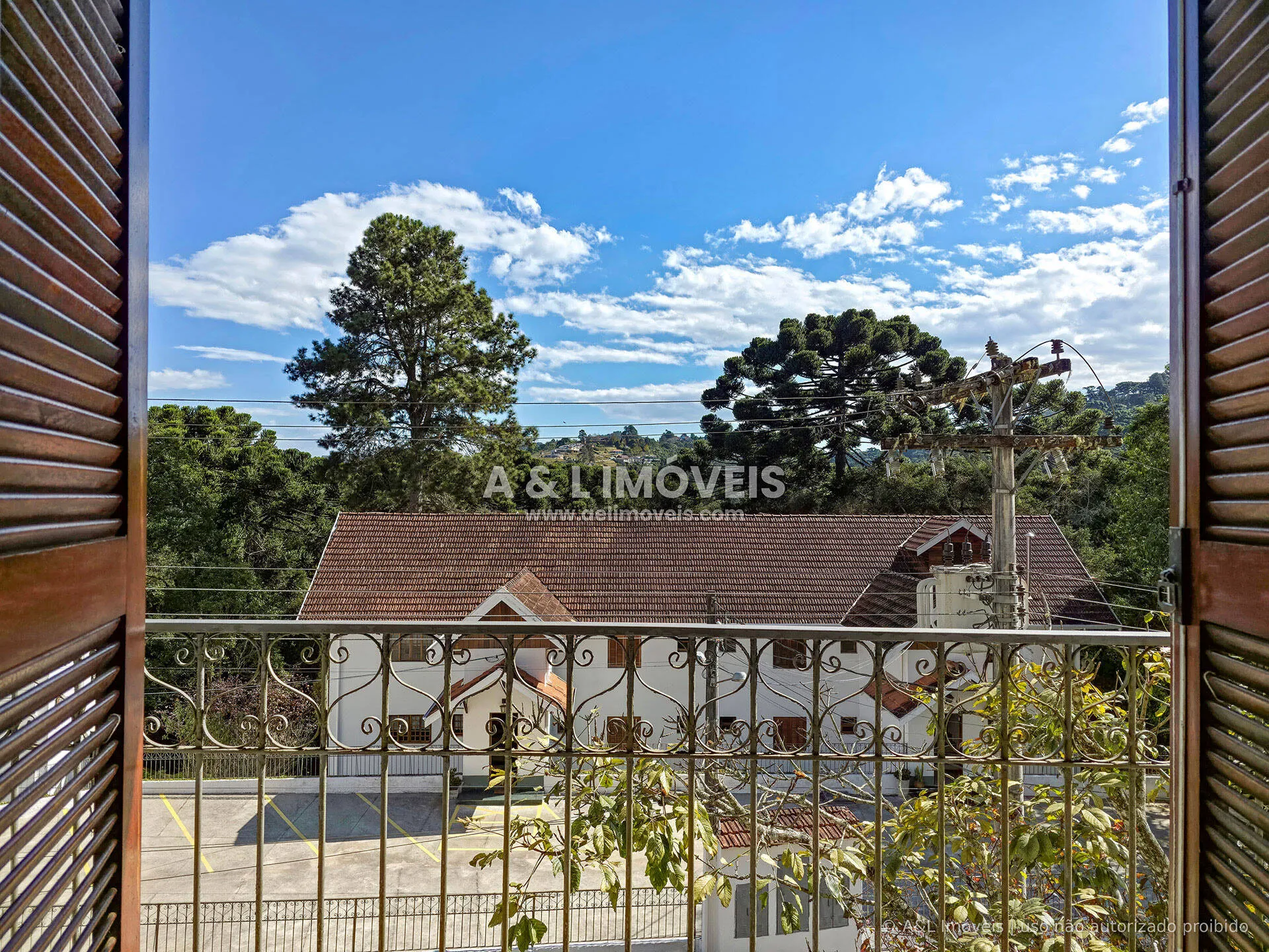 Imagem Apartamento com 3 dormitórios à venda em Campos do Jordão | 106,02 m²