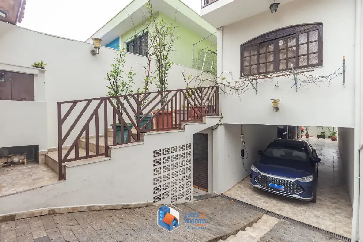 Foto do imóvel Casa para venda em Parque São Domingos com 3 quartos, sendo 3 suítes, 222m² em Rua Amílcar Barbuy