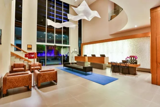 Imagem Flat disponível para locação no Radisson Blu São Paulo em Pinheiros, com 32m², 1 dormitório e 1 vaga