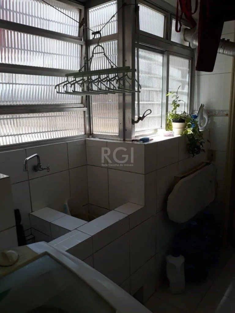 Imagem Apartamento 03 dormitórios (01 suíte), com vaga escriturada, no bairro Santana, em Porto Alegre - RS
