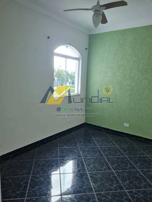 Imagem Alugo Sobrado/Salão em Santo André