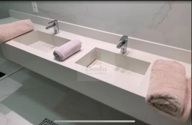 Imagem Casa de Luxo no Condomínio Villa Jardim - 4 Suítes, 3 Salas e 355 m² - Cuiabá-MT