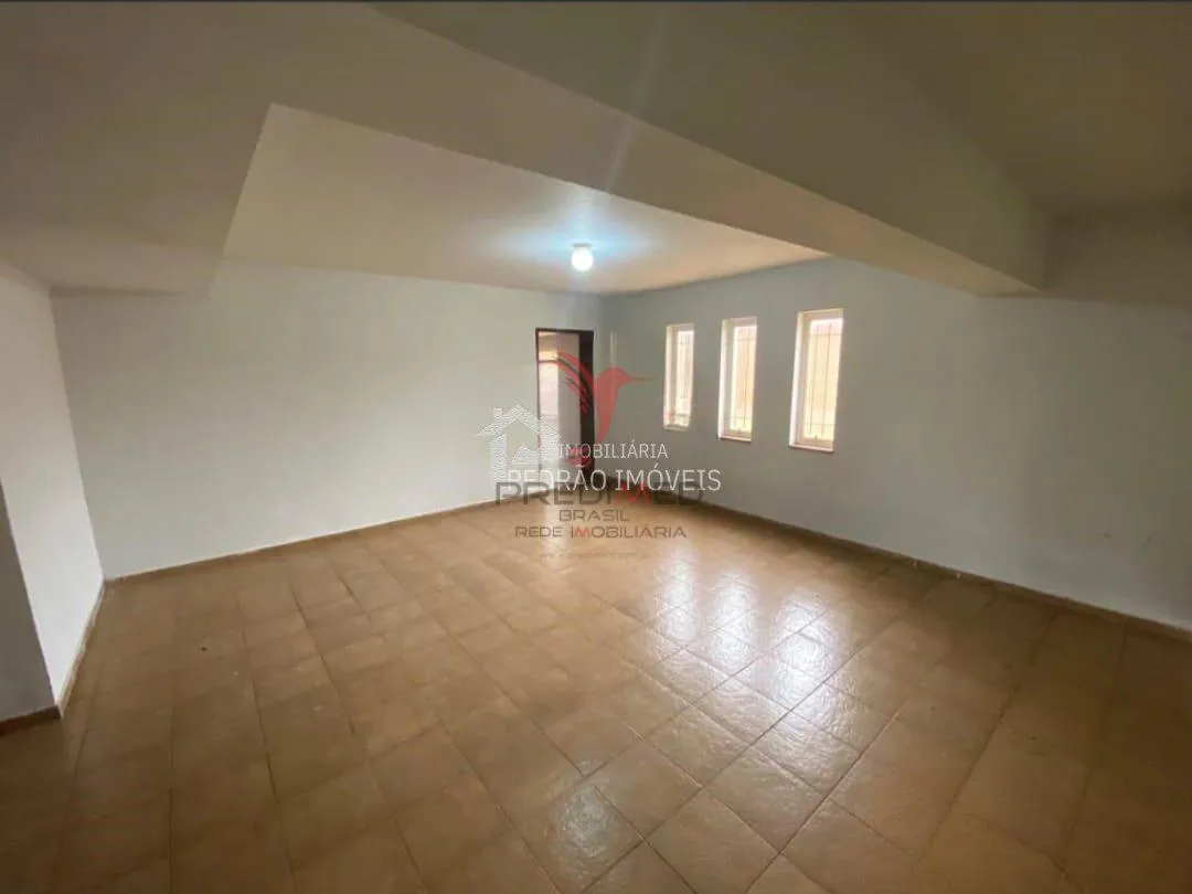 Imagem Casa de 3 quartos, 324m² no bairro Parque Residencial Rondon, em Lençóis Paulista