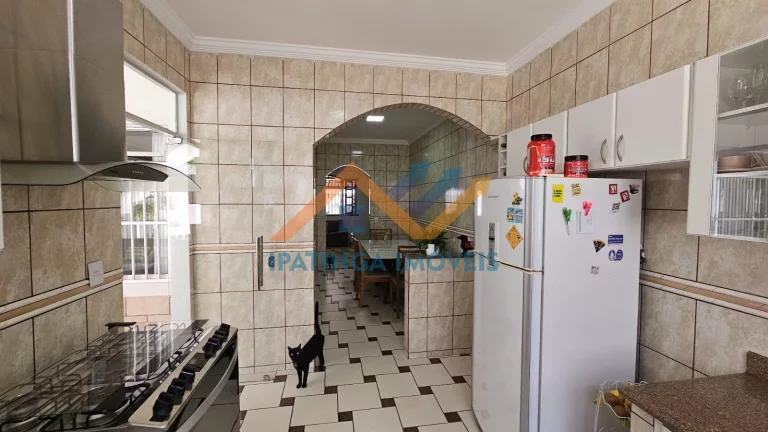 Imagem Casa à Venda em Ideal - Ipatinga: 3 Dormitórios, R$850k