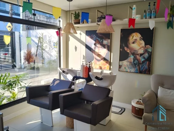 Imagem Prédio comercial e residencial, próximo da Marinha, no Novo Estreito em Florianópolis SC