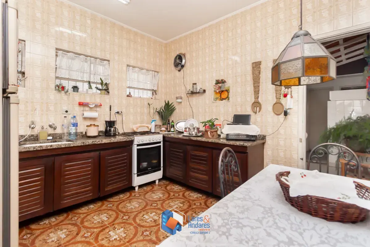 Imagem Sobrado para venda em Vila Firmiano Pinto com 3 quartos, sendo 1 suíte, 132m²
