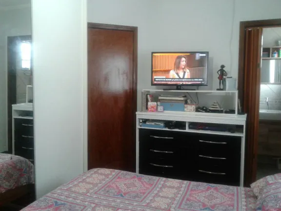 Imagem Casa com 3 Quartos à Venda, 180 m² em Vila Jardim Celina - Bauru