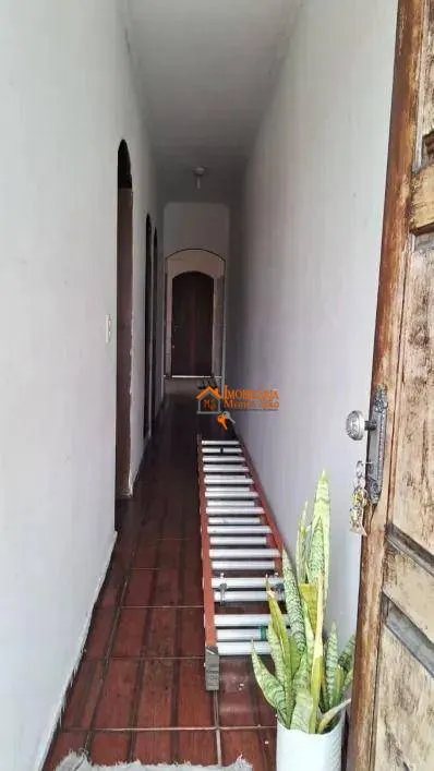 Foto do imóvel Sobrado com 3 dormitórios à venda, 181 m² por R$ 470.000,00 - Cidade Jardim Cumbica - Guarulhos/SP