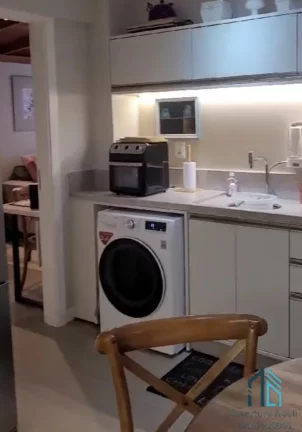 Imagem Apartamento GARDEM, Deck com pergolado em ACM branco, 02 quartos sendo uma suíte em Balneário Camboriú SC