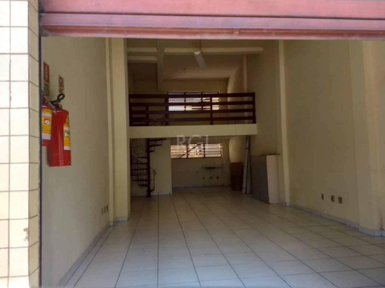 Imagem Loja para Venda - 82.89m², 0 dormitórios, Partenon, Porto Alegre