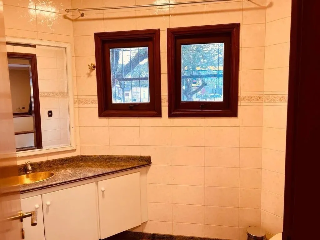Imagem Casa para Venda, City América, 4 dormitórios, 2 suítes, 3 banheiros, 4 vagas