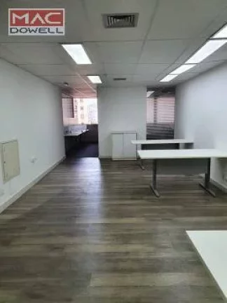 Imagem Sala comercial de 472 m² / 7° Andar - Av. Rio Branco - Centro