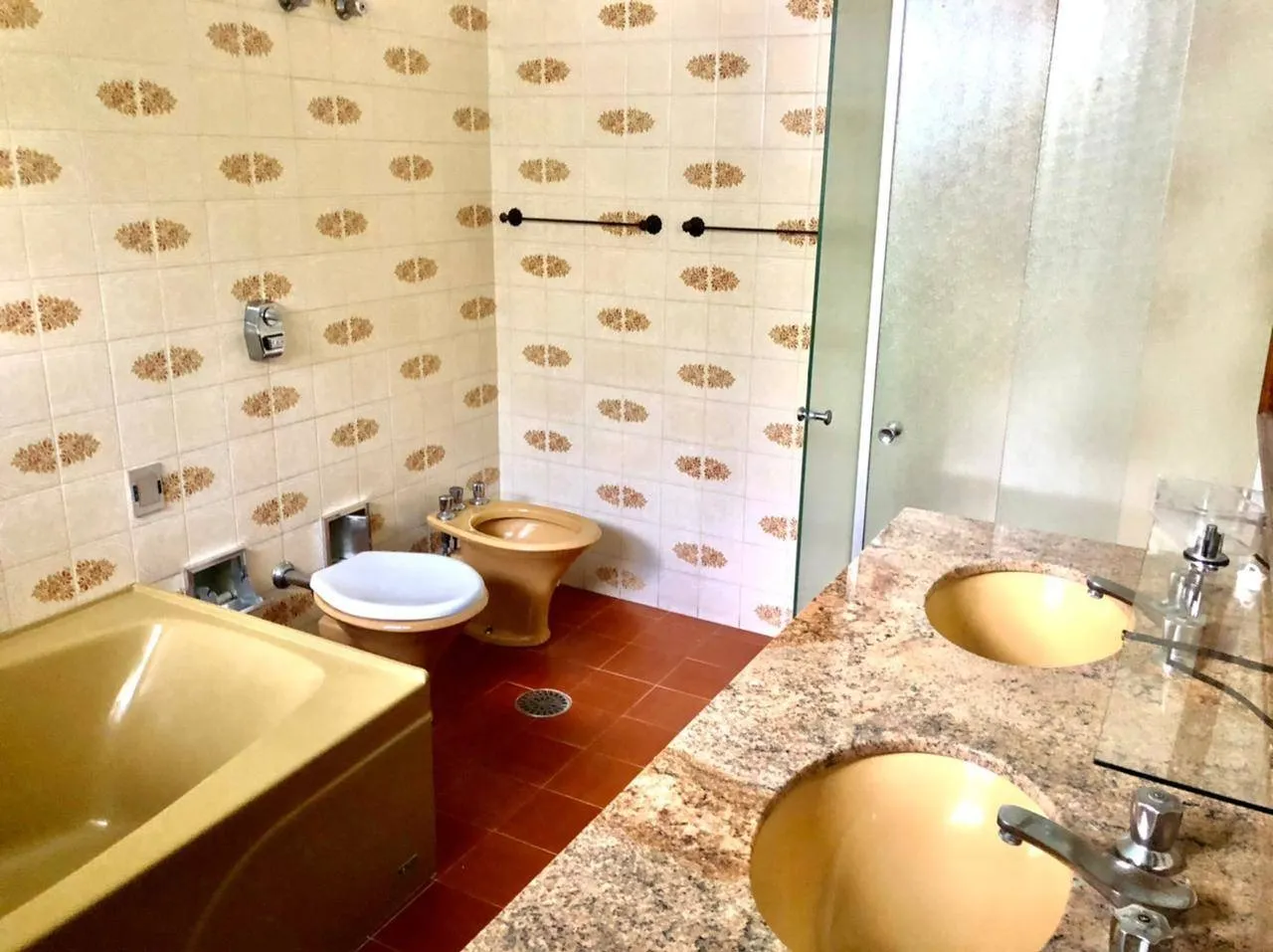 Imagem Casa de esquina semi-térrea, 429 m² - Alphaville 01 - Barueri/SP