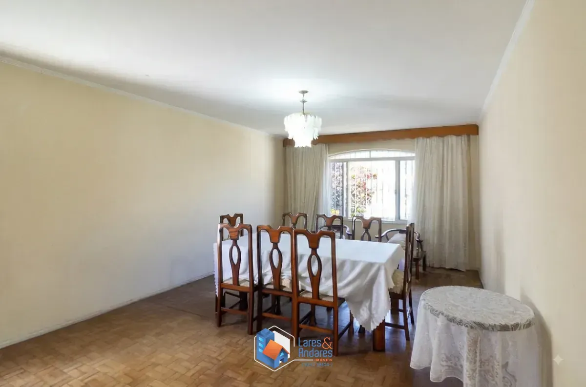 Imagem Sobrado para venda em Vila Santa Maria com 3 quartos, sendo 1 suíte, 166m²