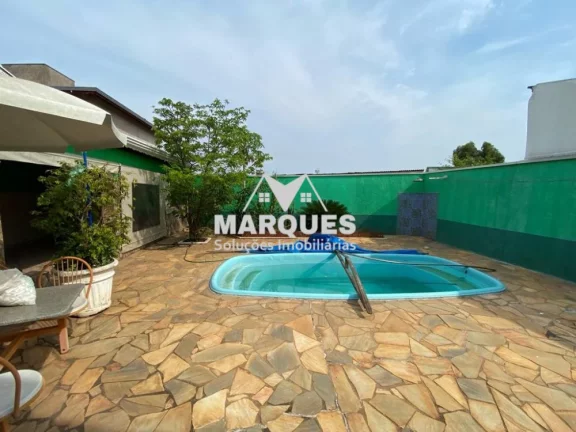 Imagem Casa c/ piscina em Campinas (aceita troca por Apto)