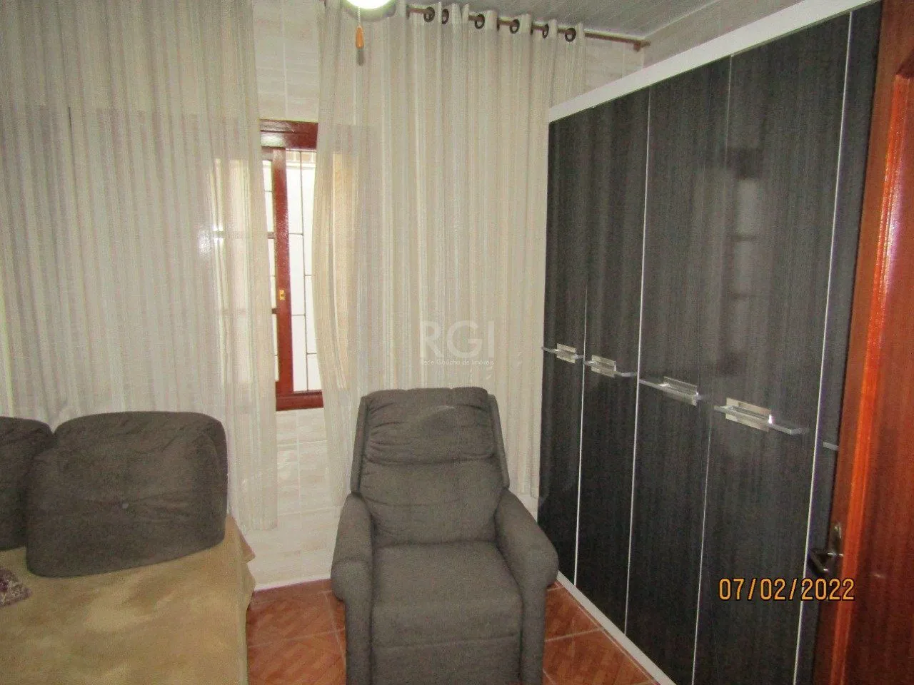 Imagem Casa para Venda - 154.78m², 3 dormitórios, sendo 1 suites, 3 vagas - Camaquã