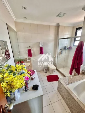 Imagem Apartamento com 3 dormitórios à venda, 245 m² por R$ 1.300.000,00 - Itapoa - Vila Velha/ES