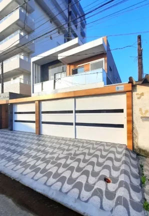 Imagem CASA SOBREPOSTA NA MIRIM 2 DORMITÓRIOS 1 VAGA!!!