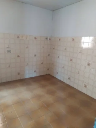 Imagem Casa com terreno 10 x 25 em avenida 2 Dormitórios e 1 Vaga