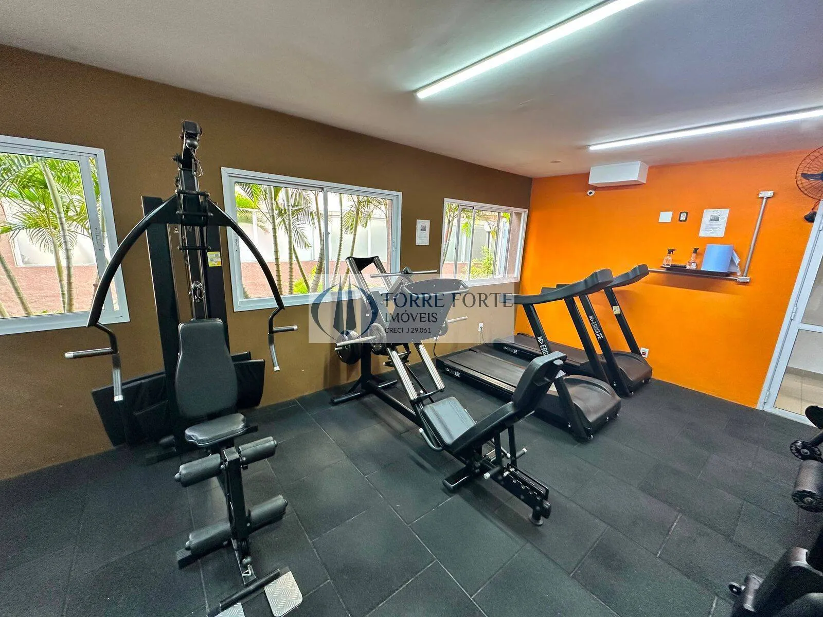 Imagem Lindo Apartamento com 2 dormitorios 2 vagas , varanda na Vila Carrão.