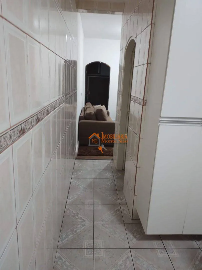 Imagem Sobrado com 3 dormitórios à venda, 220 m² por R$ 583.000,00 - Jardim Adriana - Guarulhos/SP
