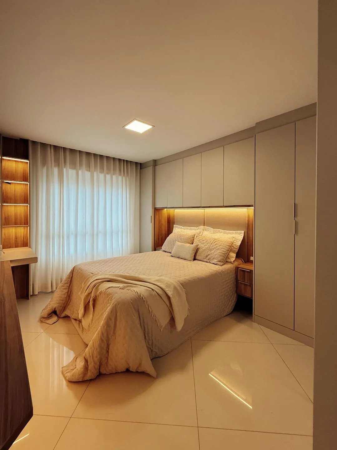 Imagem Apartamento à venda em Torres, Predial, com 3 quartos, 105.23m2